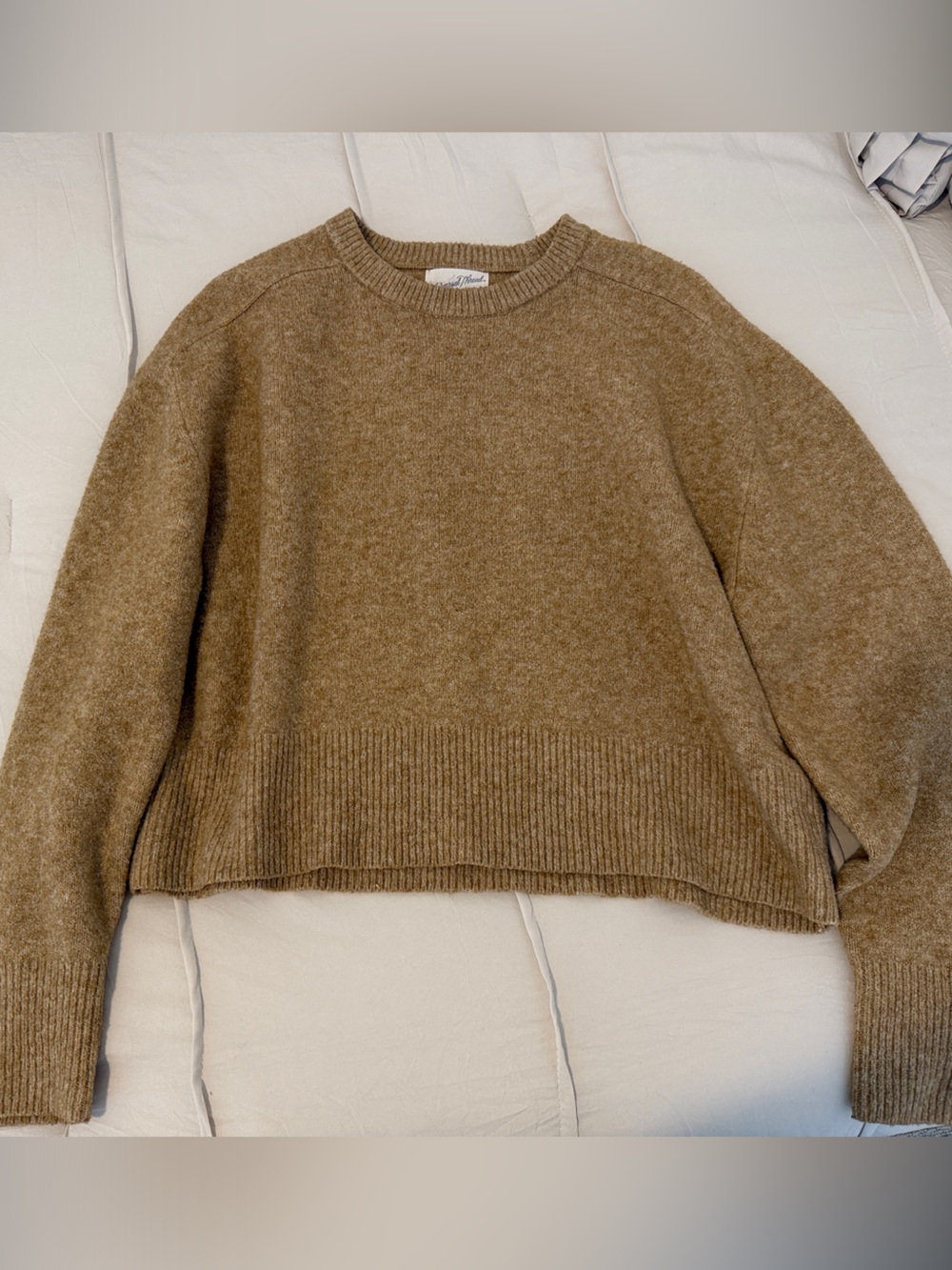 Universal Thread Women’s Cropped Cozy Camel Crewneck Sweater